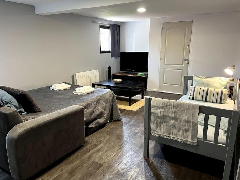 Ventabren Ar De Vie Villa Chaleureuse En Provence מראה חיצוני תמונה