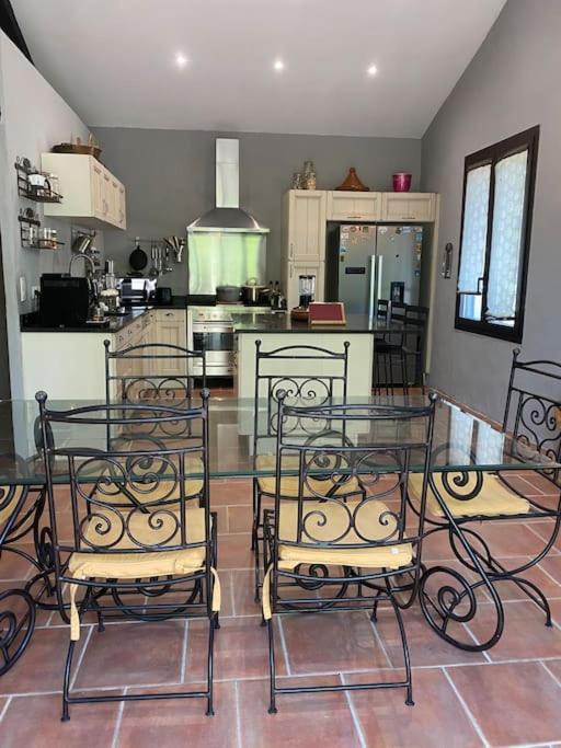 Ventabren Ar De Vie Villa Chaleureuse En Provence מראה חיצוני תמונה