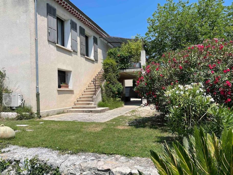 Ventabren Ar De Vie Villa Chaleureuse En Provence מראה חיצוני תמונה